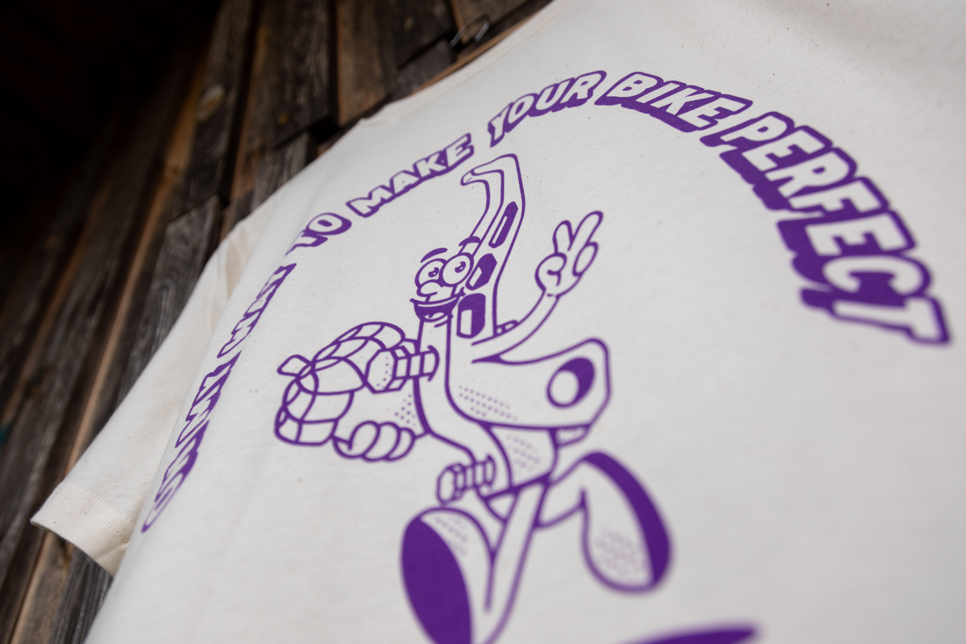 Better Brakes Shirt - purple print - XL