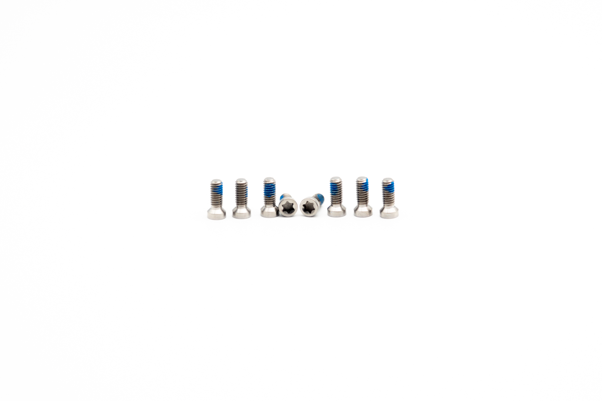 Titanschrauben Set M4x9 für 8-Bolt Kettenblattmontage (8 Stk) - oilslick